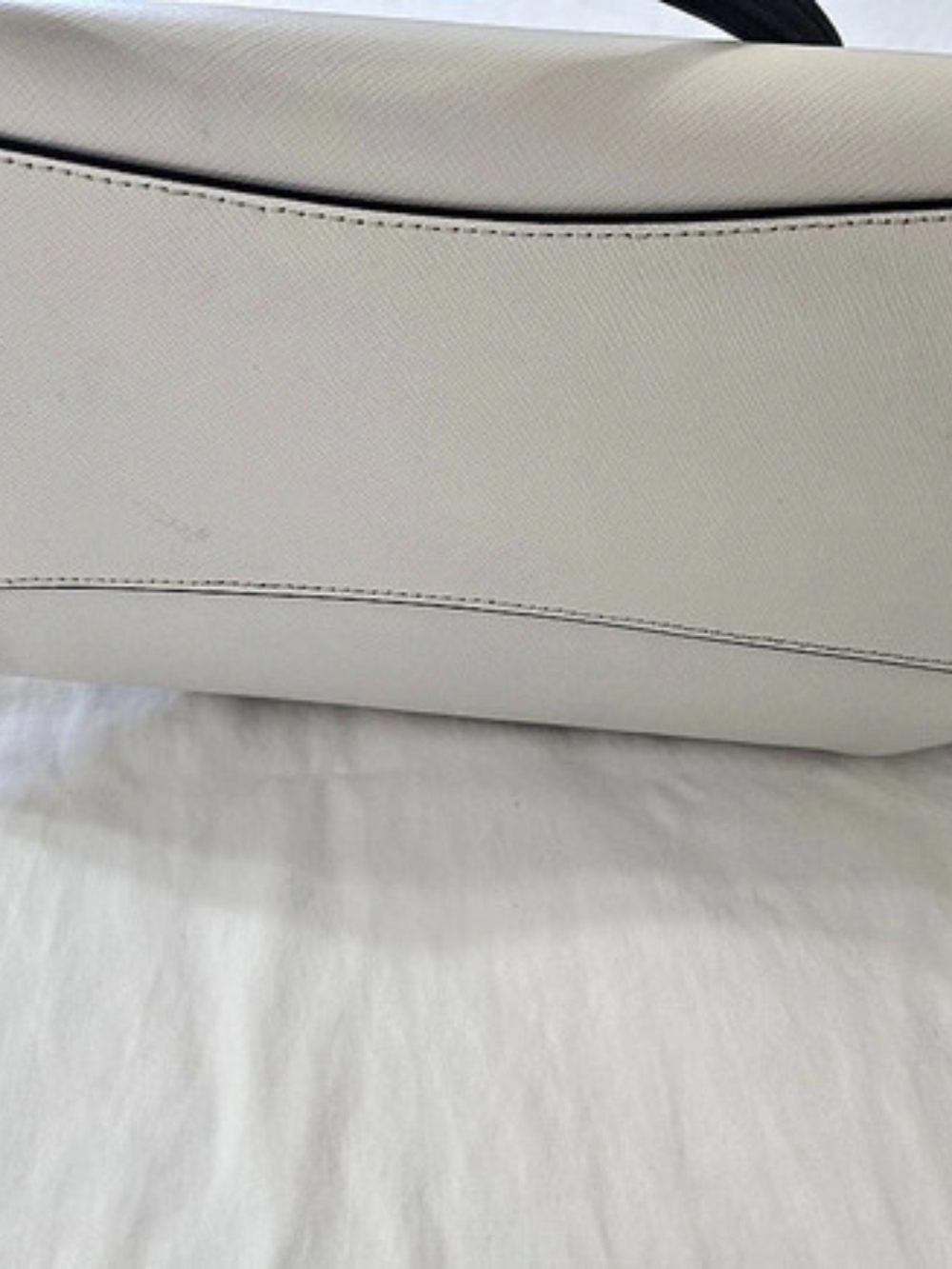Kate Spade Tote - Picture 3 of 3